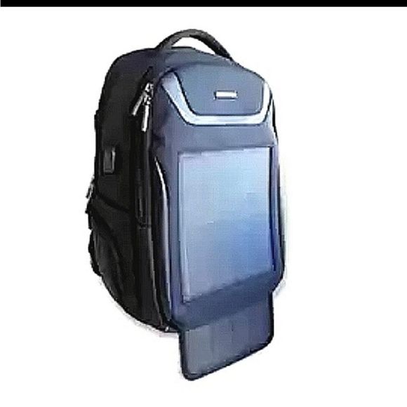Solar backpack - Picture 3 of 9